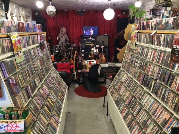 MOVEment | Heavy Metal Tour（ヘヴィメタルツアー）